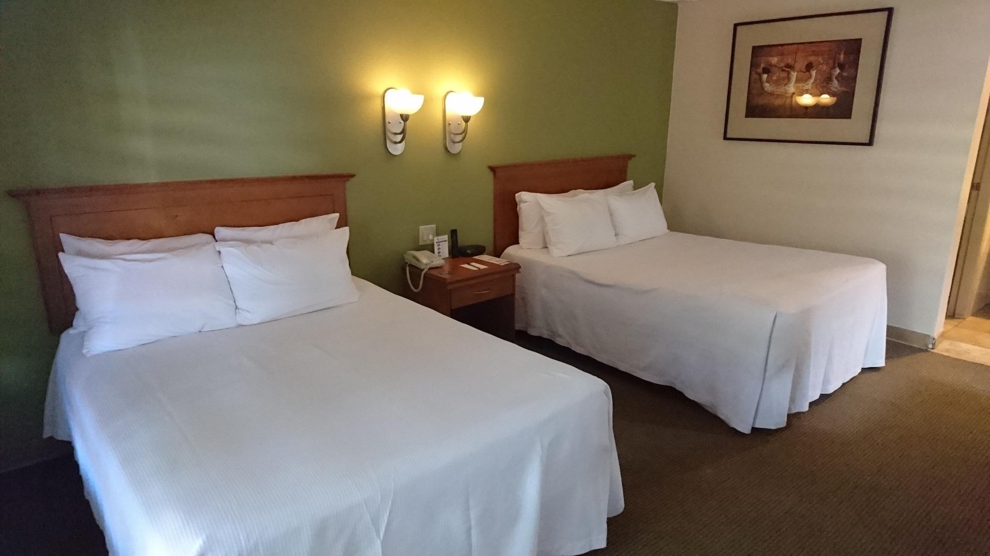 Hotel Calafia Mexicali Buitenkant foto