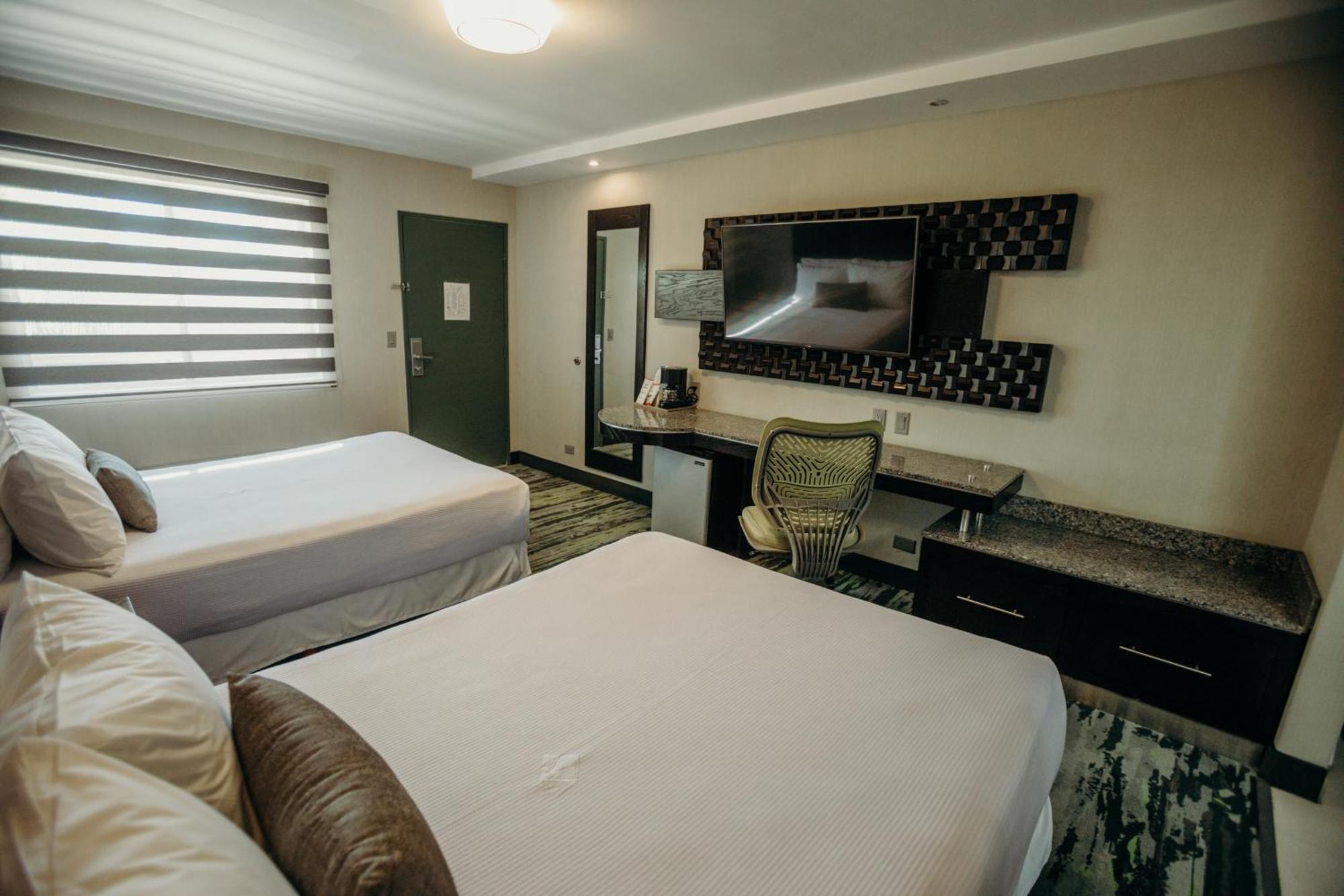 Hotel Calafia Mexicali Kamer foto